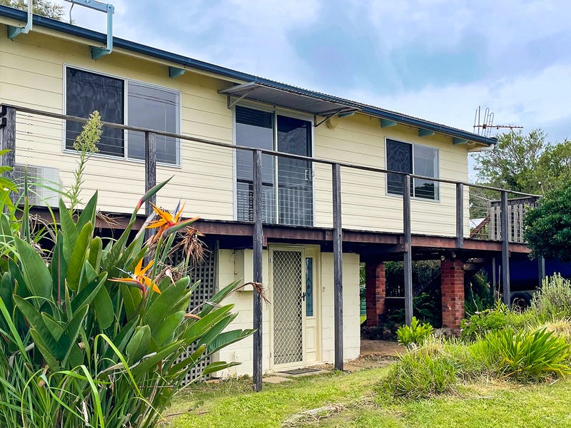 26 Elanora Street, Coomba Park, NSW 2428