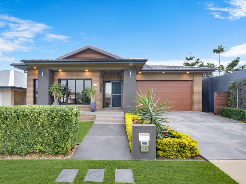 31 Sandstock Crescent, Jordan Springs, NSW 2747 Property Details