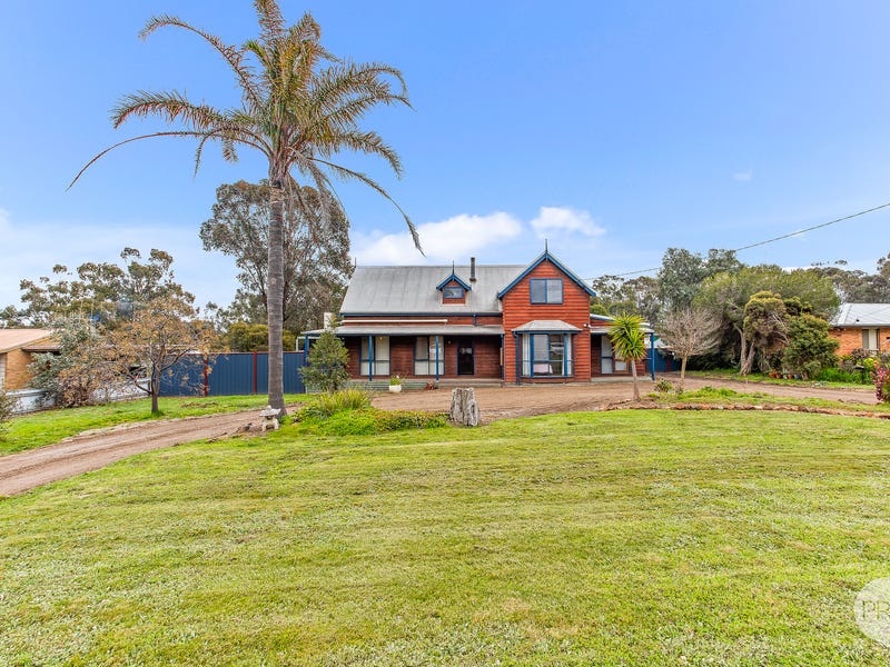 14 Rennie Street, Huntly, Vic 3551