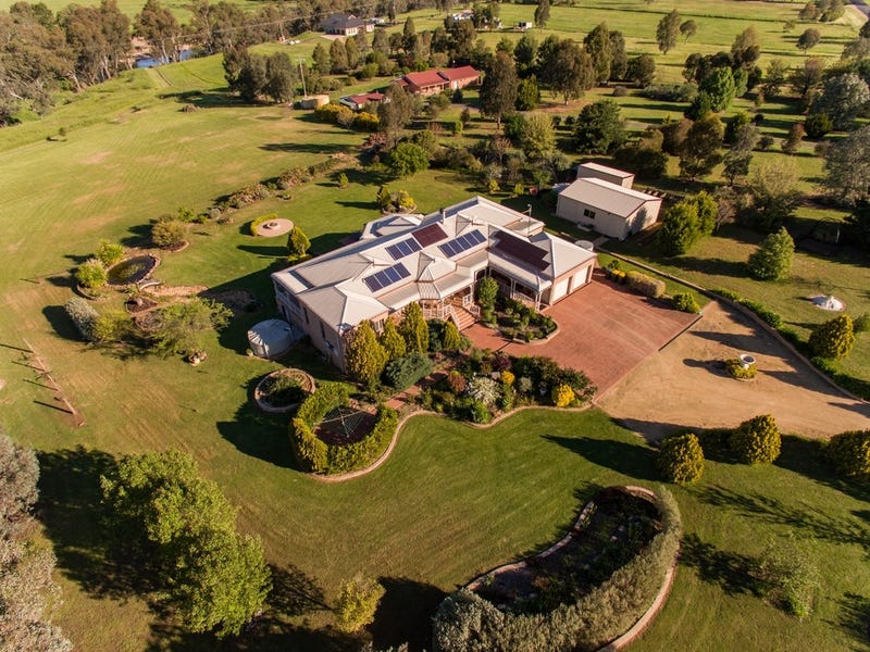 81 Vernon Drive, Cowra, NSW 2794 Property Details