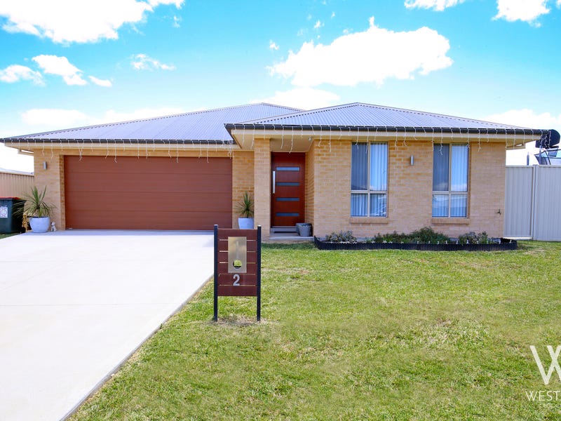 2 Maxwell Drive, Eglinton, NSW 2795
