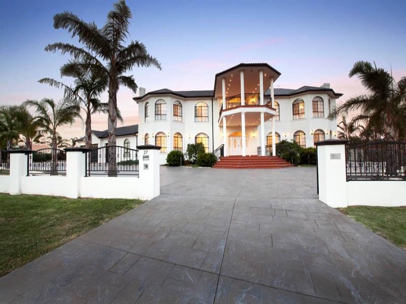 27 Drummond Street, Greenvale, Vic 3059 Property Details