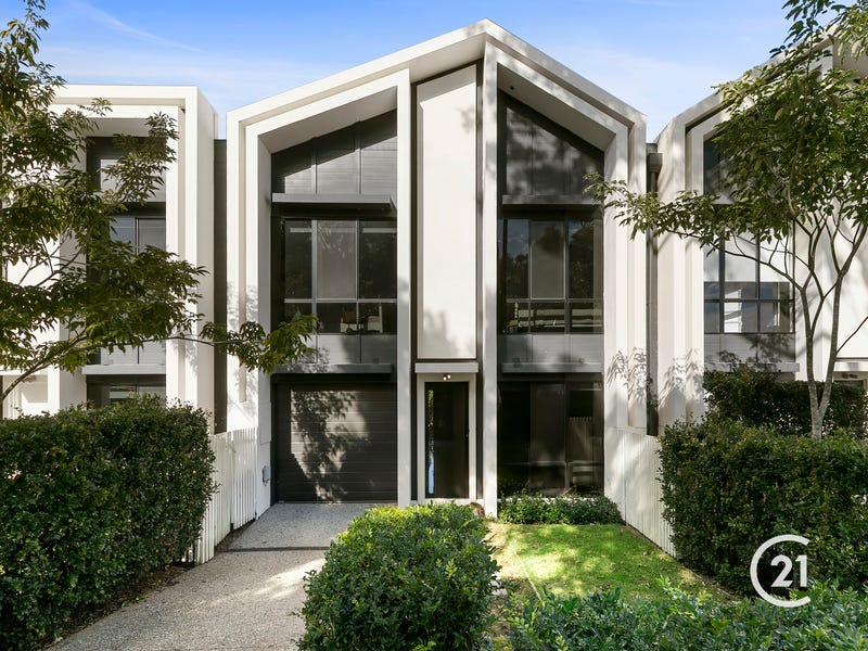 3 Pavilion Drive, Peregian Springs, Qld 4573