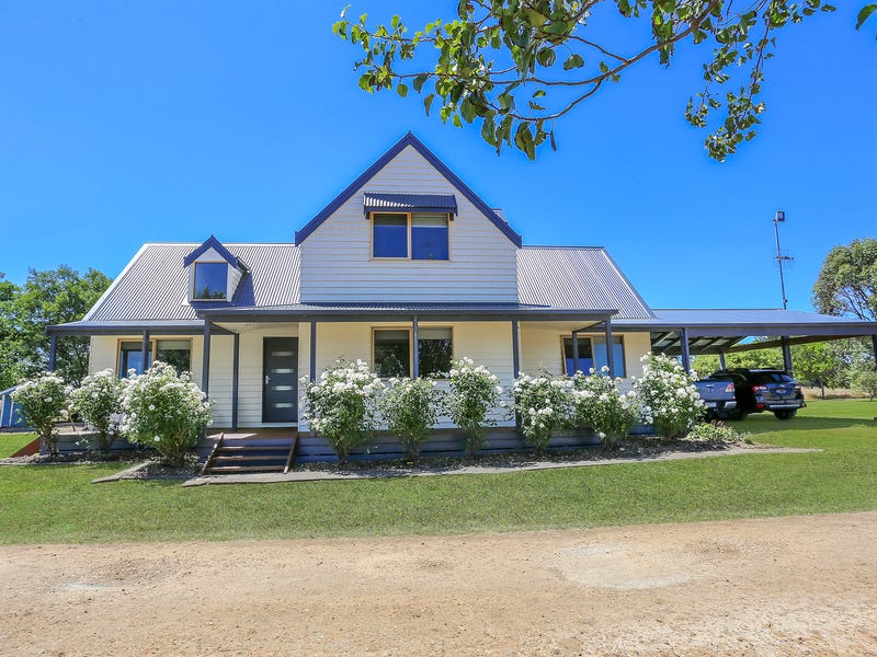 30 Johnstones Lane, Grassmere, Vic 3281