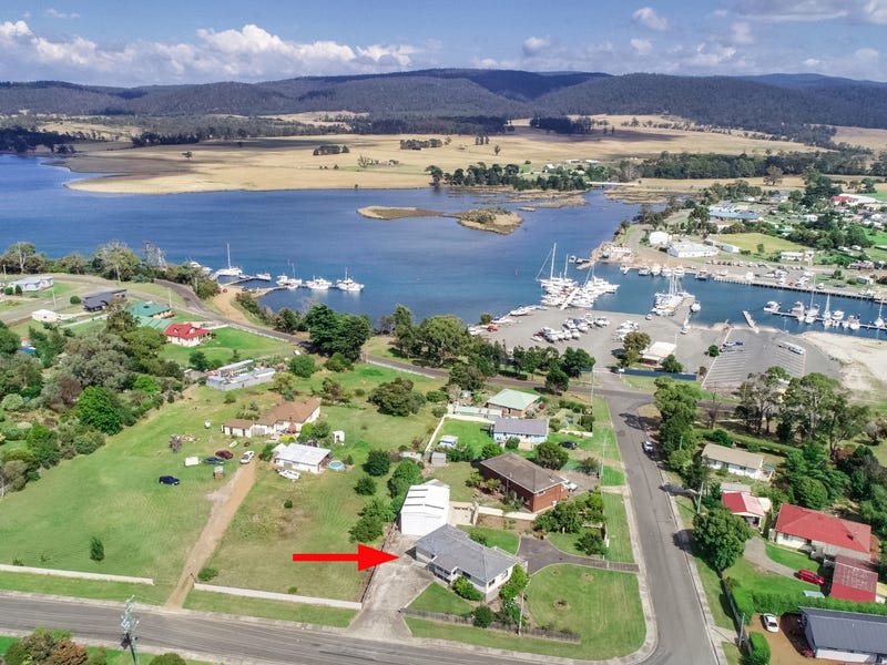6 Selwyn Street, Triabunna, Tas 7190