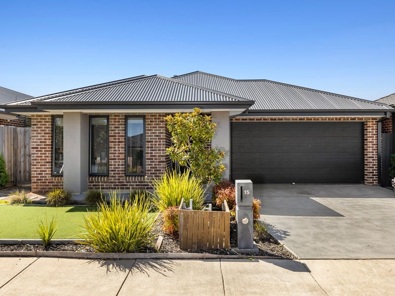 15 Burgess Avenue, Armstrong Creek, Vic 3217