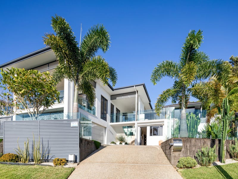 21 Old Ferry Road, Banora Point, NSW 2486