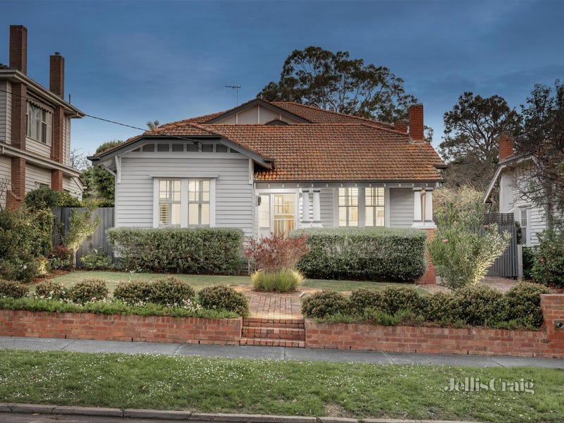 4 Stornoway Road, Camberwell, Vic 3124
