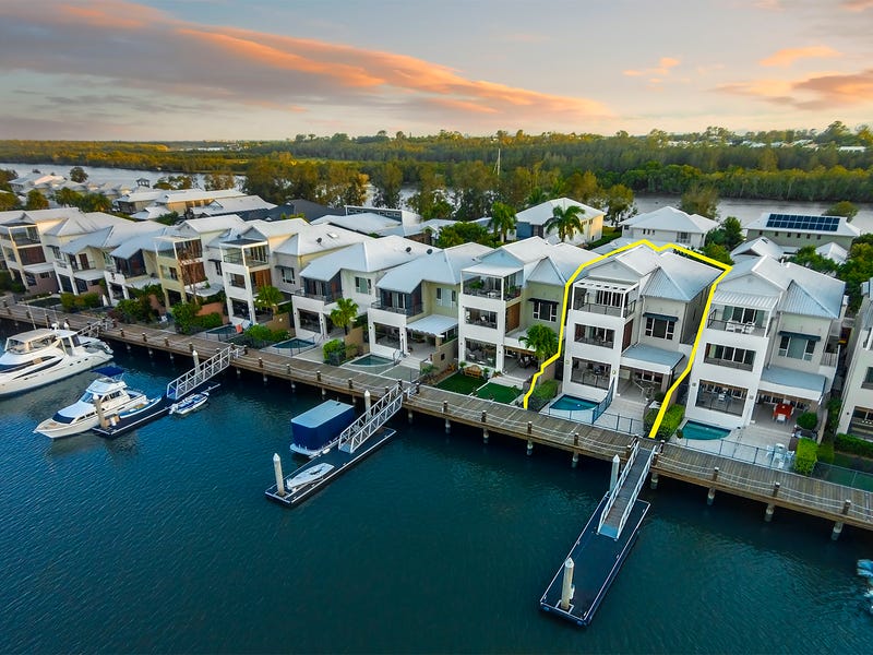 38 Brindabella Close, Coomera Waters, Qld 4209 Property Details