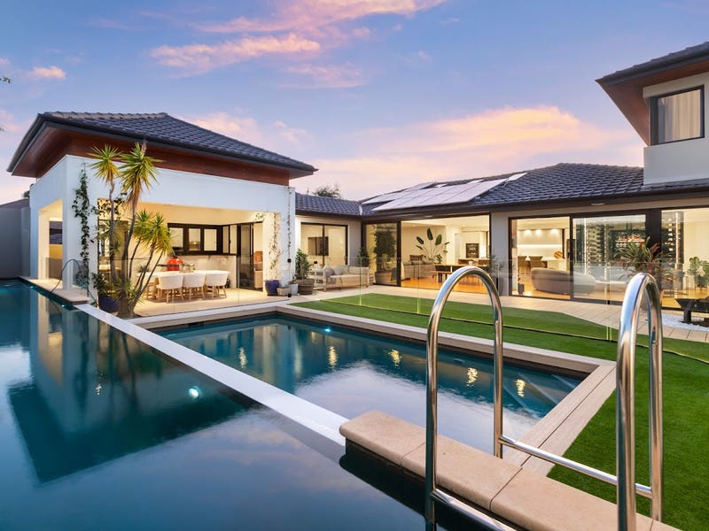 25 Oban Road, City Beach, WA 6015
