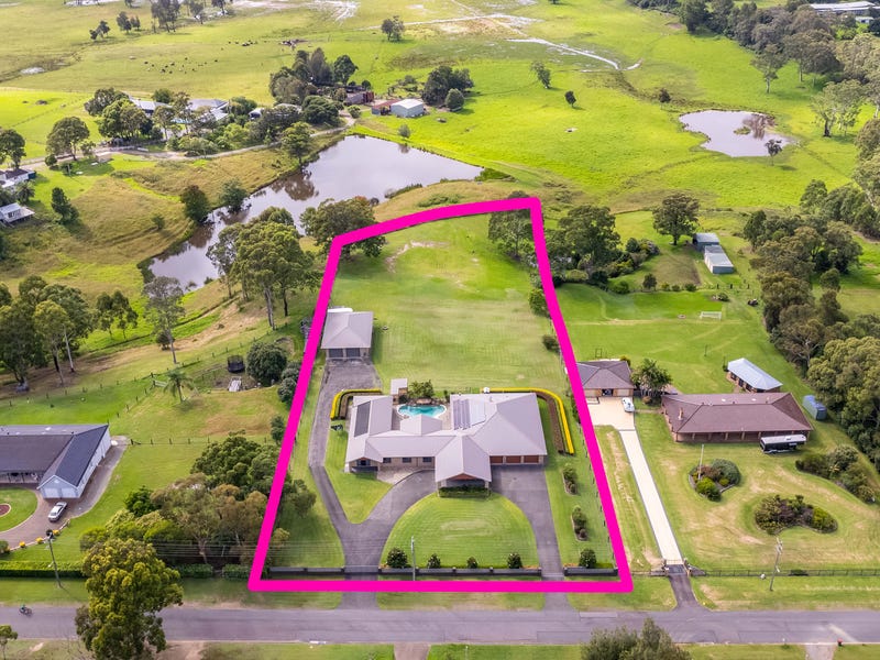 19 Phoenix Road, Black Hill, NSW 2322
