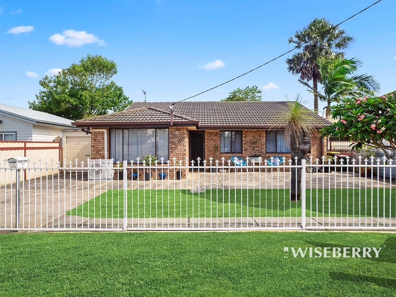 9 Hargraves Street, Toukley, NSW 2263