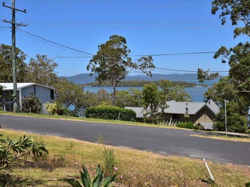 32 Green Point Drive, Green Point, NSW 2428