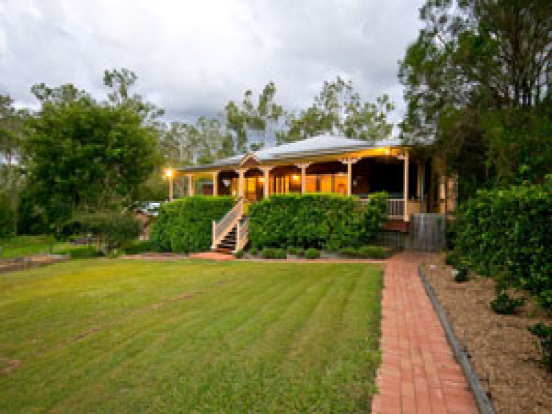 49 Upper Camp Mountain Road, Samford Village, Qld 4520 Property Details