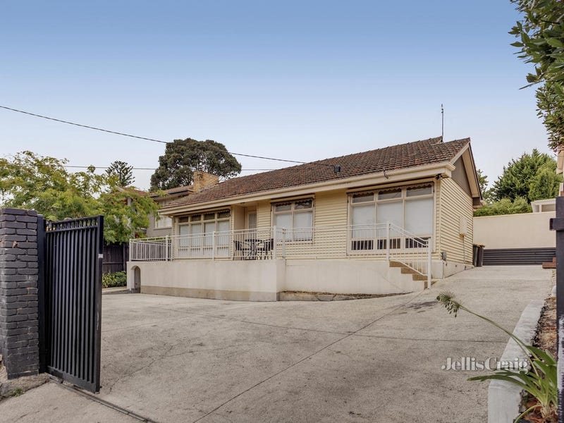 23 Bruce Street, Mount Waverley, Vic 3149 23 Bruce Street, Mount Waverley, Vic 3149