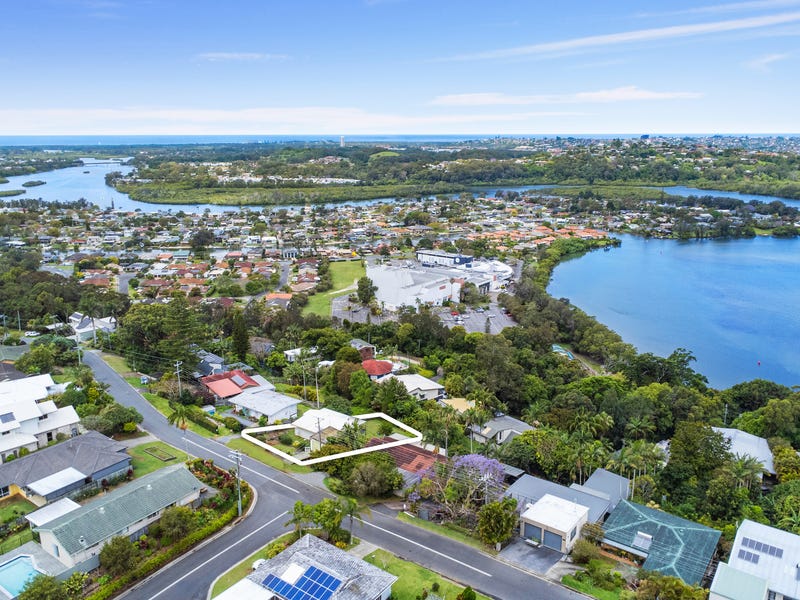 15 Panorama Drive, Tweed Heads West, NSW 2485