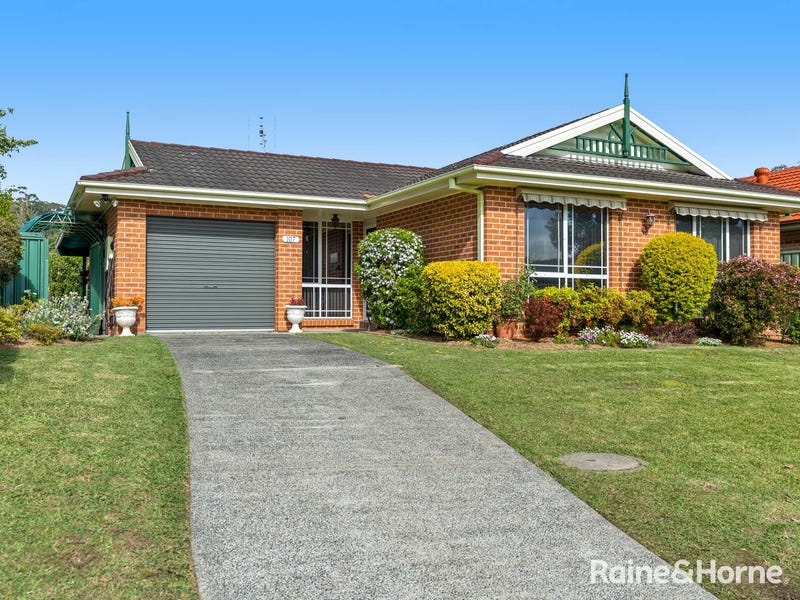 107 James Sea Drive, Green Point, NSW 2251