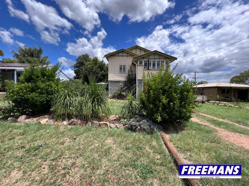 8 Crawford Road, Crawford, Qld 4610