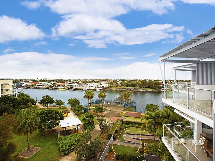 40 Island Quays, 51 Grand Pde, Kawana Island, Qld 4575 Unit for Sale