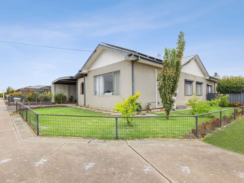 19 Cypress Street, Stawell, Vic 3380