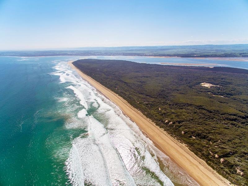 825 Lees Rd, Venus Bay, Vic 3956 Property Details