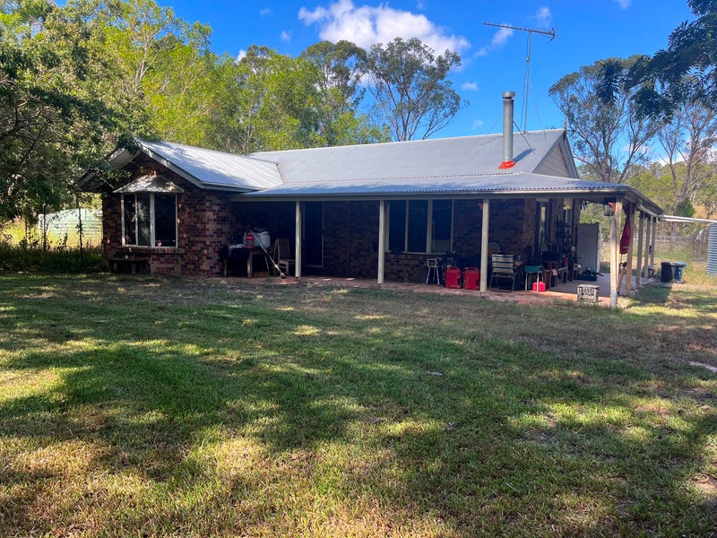 114 Jubilee Road, Carters Ridge, Qld 4563