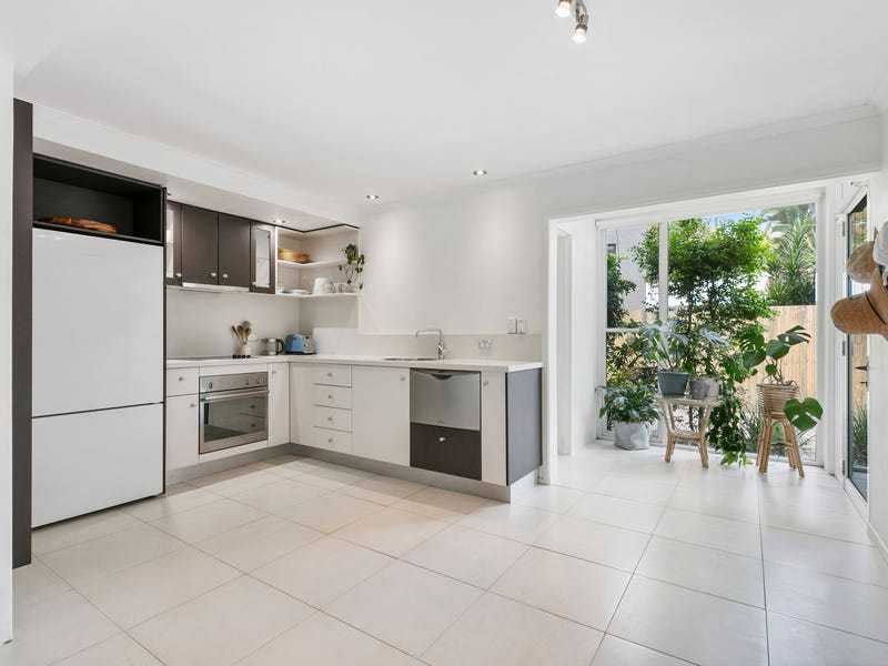 4/9 Parkedge Road, Sunshine Beach, Qld 4567