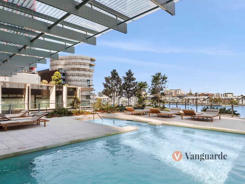 51C/2 Watermans Quay - Property image 21 of 32