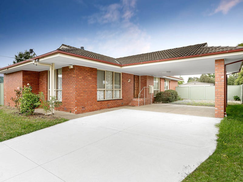11 Edgewood Court, Vic 3356