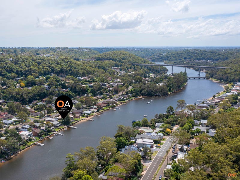 215 Prices Circuit, Woronora, NSW 2232