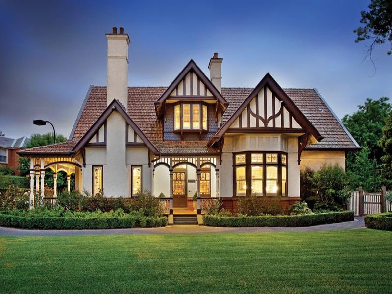 31 Canterbury Road, Camberwell, Vic 3124 Property Details