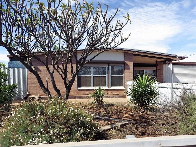 233 Nicolson Avenue, Whyalla Stuart, SA 5608