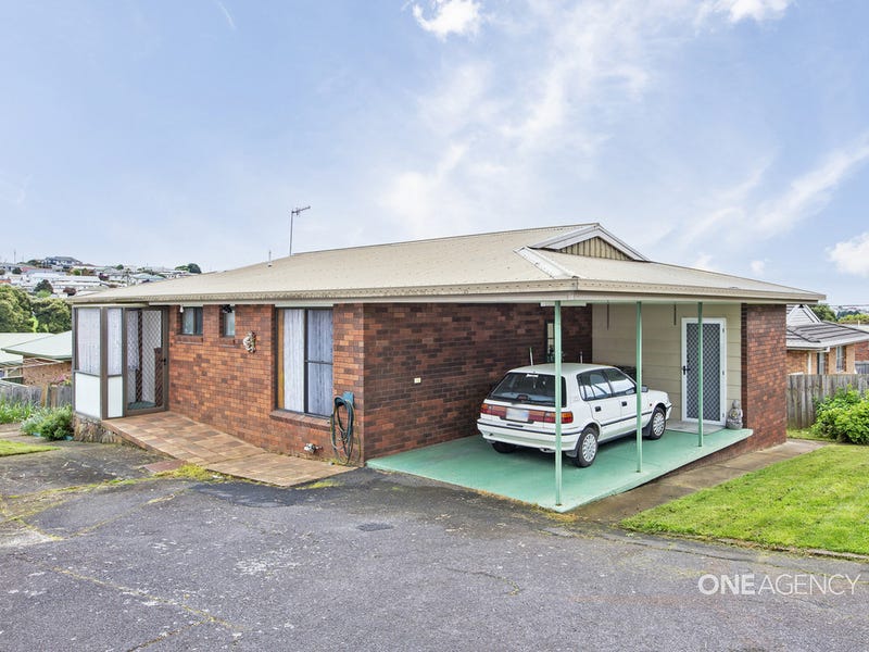 2/204A Mount Street, Upper Burnie, Tas 7320