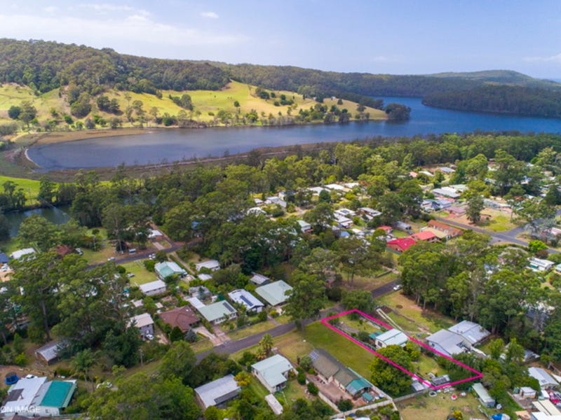 13 Wattle Street, Fishermans Paradise, NSW 2539 Property Details