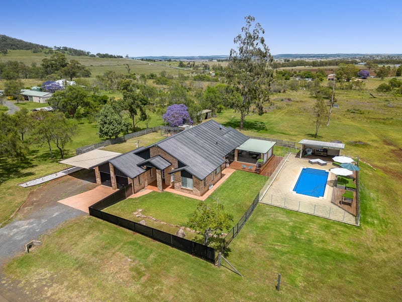 73 Fraser Street, Darling Heights, Qld 4350