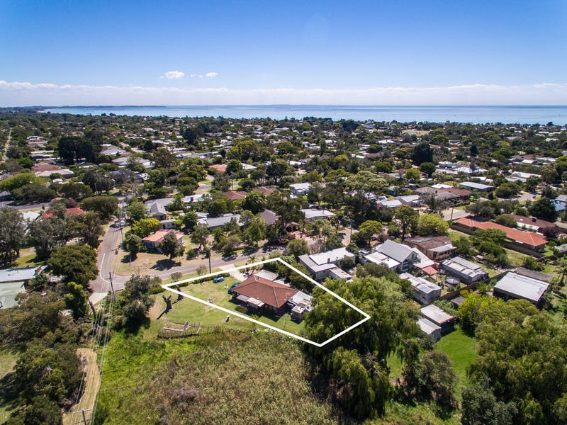 17 Teal Street, Capel Sound, Vic 3940 Property Details