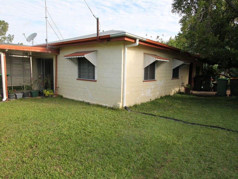 89 Mackenzie Street, Ayr, Qld 4807