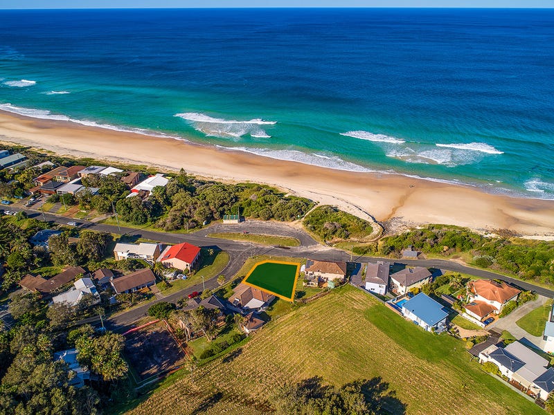 83 Newman Avenue, Blueys Beach, NSW 2428 Property Details