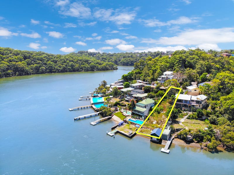 136 Moons Ave, Lugarno, NSW 2210 Property Details