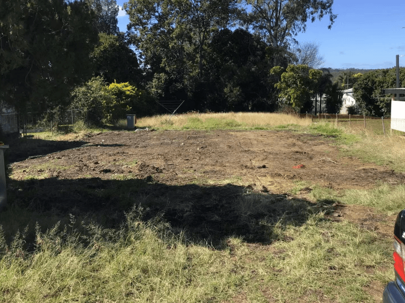 22 Mcgrath Lane, Booval, Qld 4304