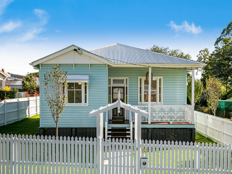 23 Bristol Street, Newtown, Qld 4350