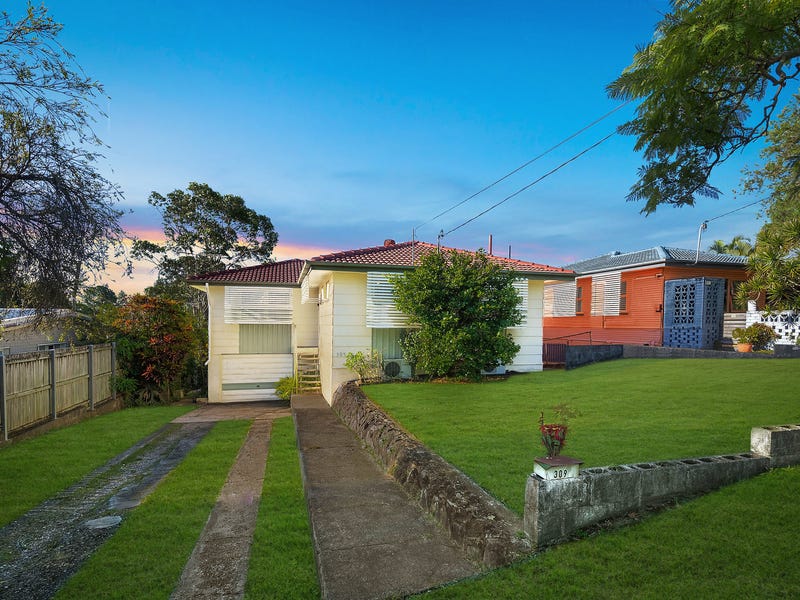 309 Kitchener Road, Stafford Heights, Qld 4053