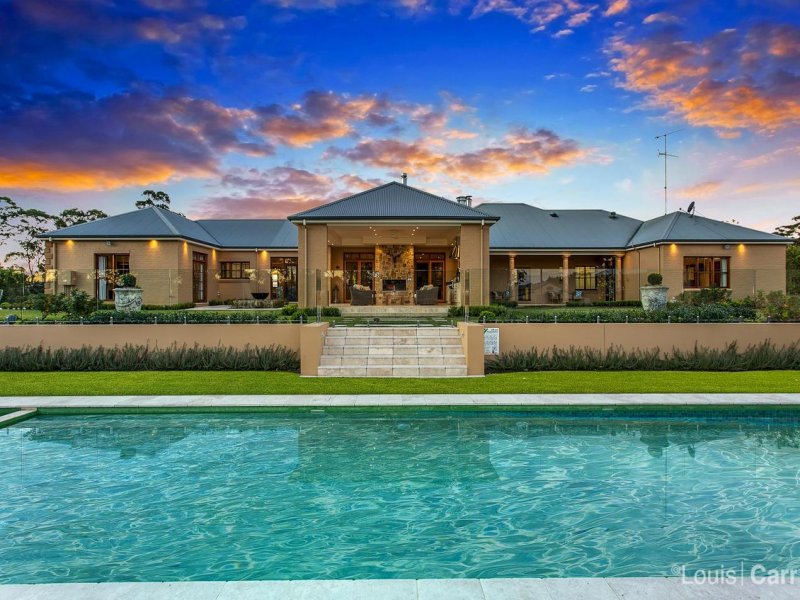 10 Binalong Road, Kenthurst, NSW 2156 Property Details