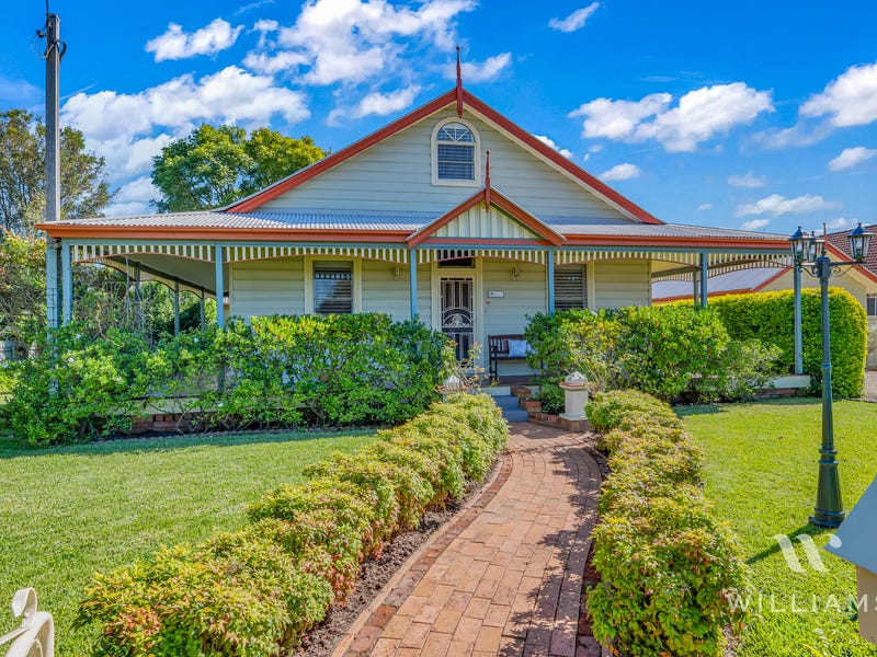 16 Kent Street, Singleton, NSW 2330