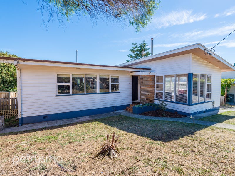 8 Fairfax Road, Glenorchy, Tas 7010 Property Details