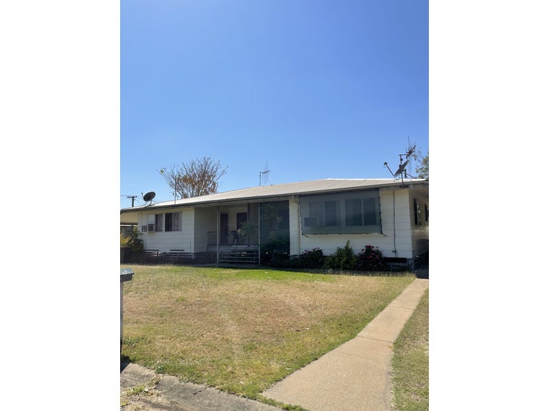 26 Middle Cres, Dysart, Qld 4745