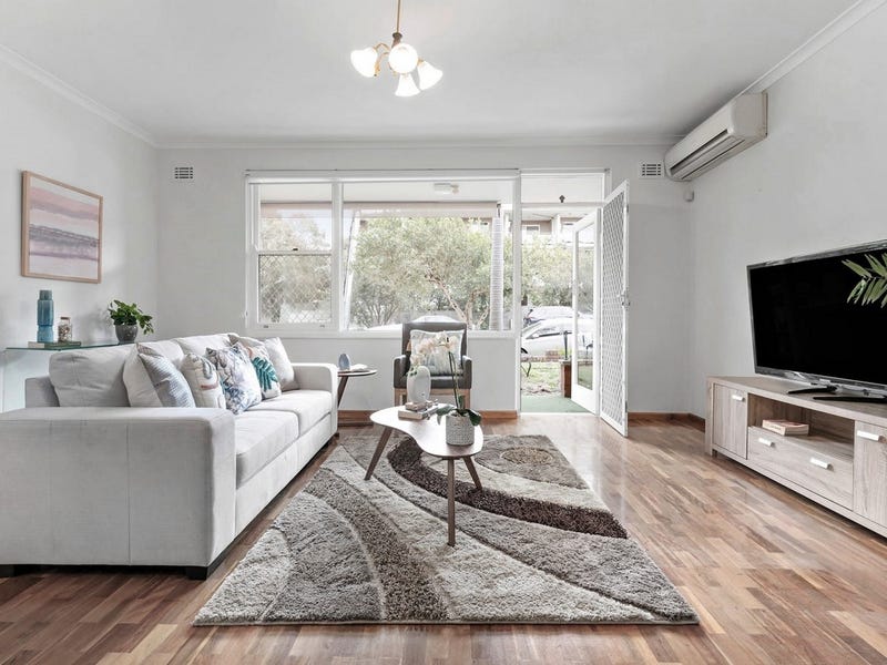 2/2 Andover Street, Carlton, NSW 2218