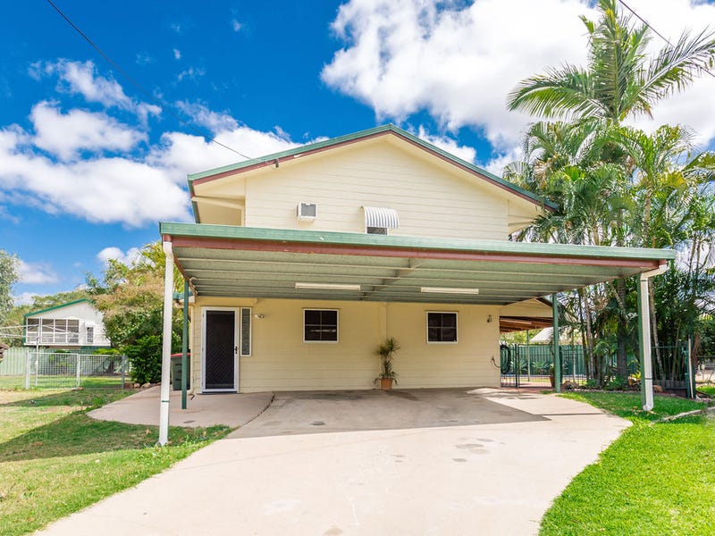 3 Thomas Place Emerald Qld 4720 Realestate Com Au