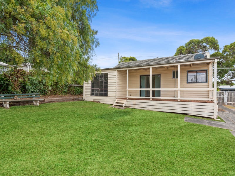 7 Chaucer Street, Hamlyn Heights, Vic 3215