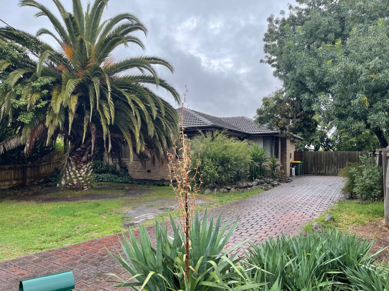 8 Gavan Court Frankston Vic 3199 Realestate Com Au